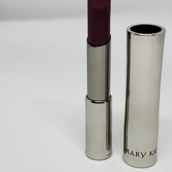 Mystic Plum  True Dimensions Lipstick - Discontinued - Picture 7 of 10